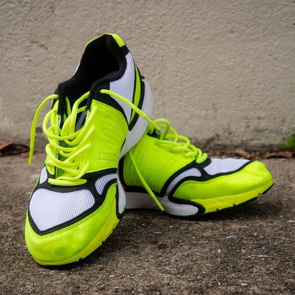 nike zoom air talaria